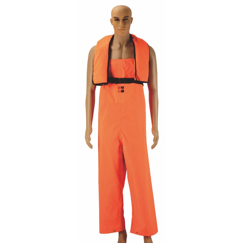 Jumpsuit Penyelamat Kembung